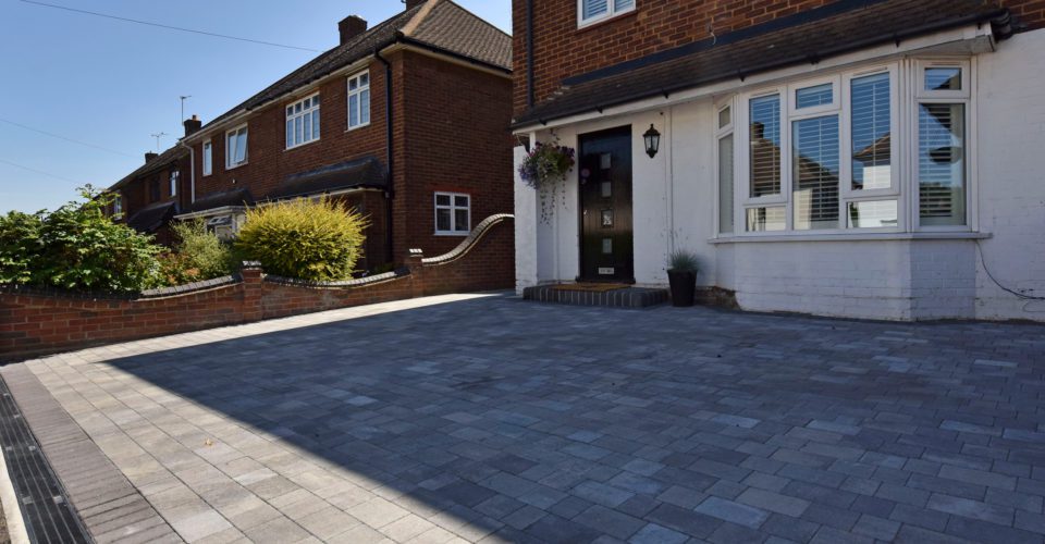 Ideas for sloped driveways, Diamond Driveways